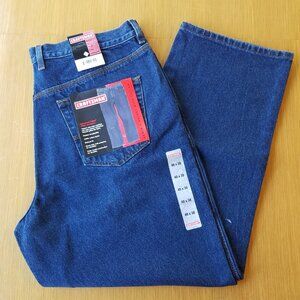 NWT Craftsman 40 x 30 Relaxed Fit Stain Repellent Denim Blue Jeans